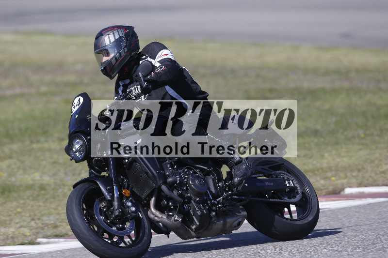 /01 02.04.2026 MAZ ADR/Gruppe gelb Gruppe gruen/54